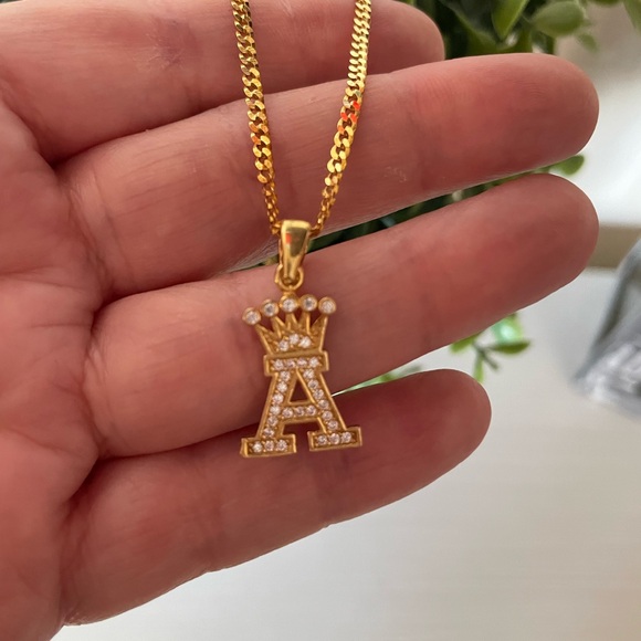 Brand New Beautiful Gold over Sterling Silver Letter A crown Pendant Necklace - Picture 4 of 6